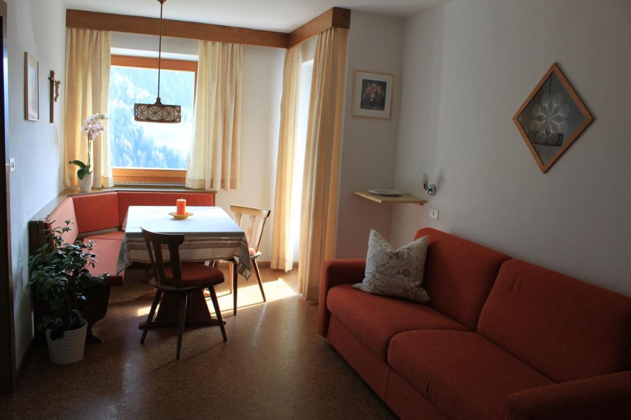Haus Tasser San Lorenzo di Sebato Kültér fotó